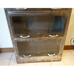 VITRINE INDUSTRIELLE