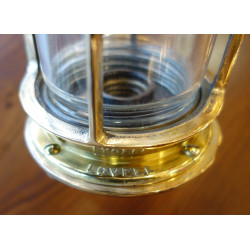 LAMPE DE COURSIVE EN BRONZE ET LAITON