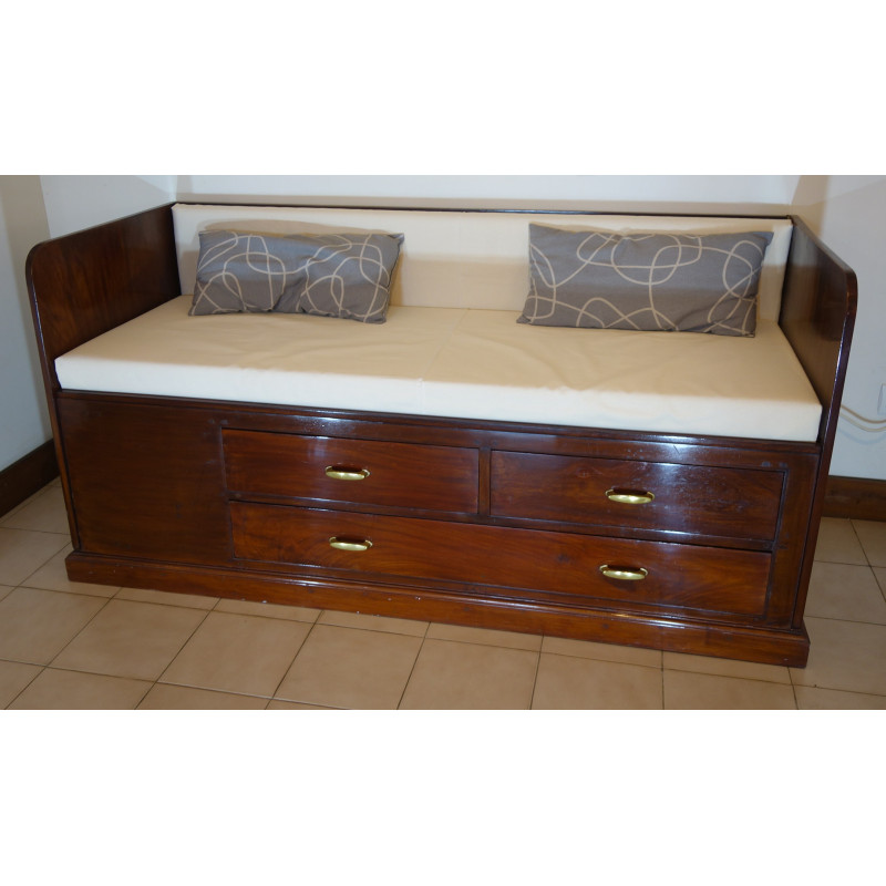 BANQUETTE DE CABINE